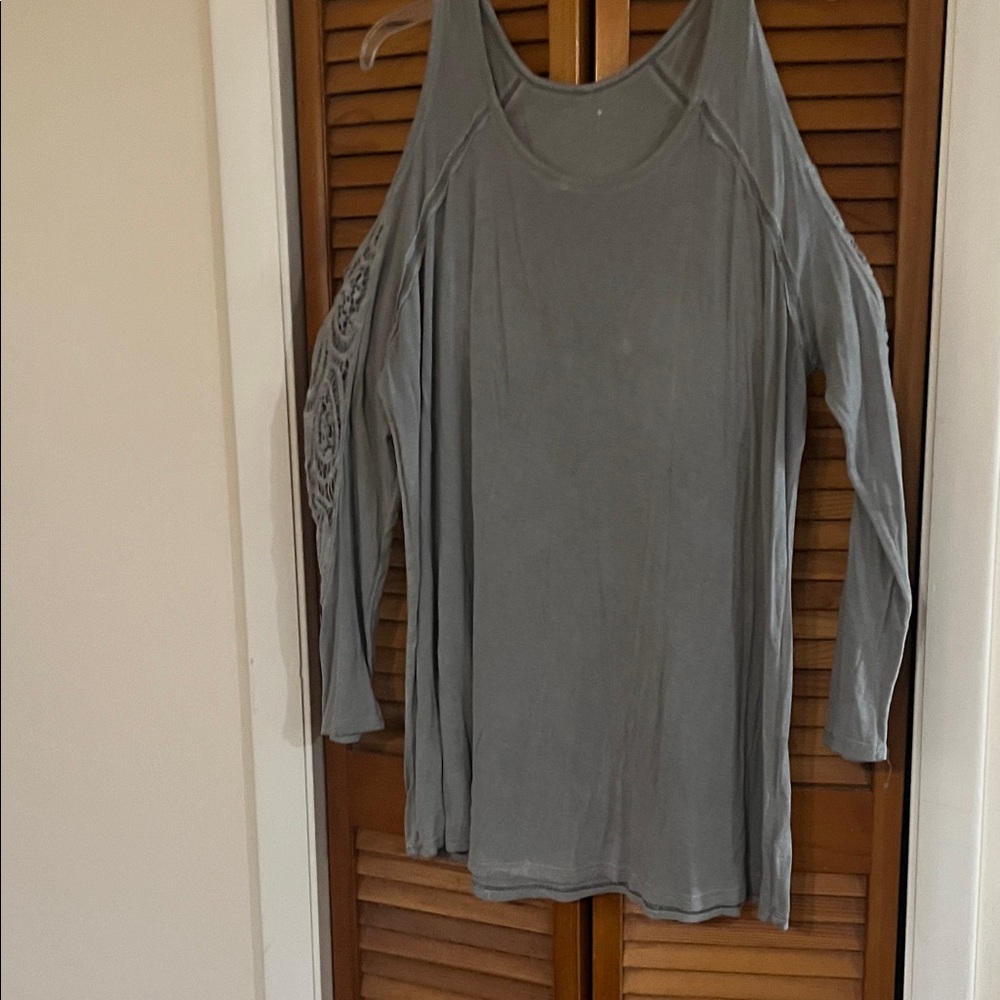 Women's Gray Cold-Shoulder Long Sleeve Top with Crochet Detail
